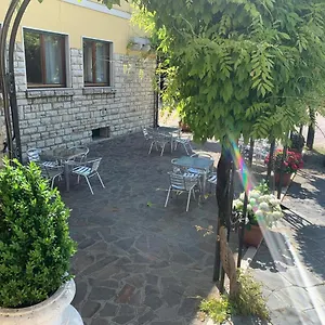 Otel La Pina, Rezzato