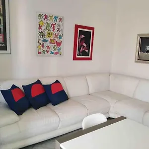 Lovely Flat, Super Connected To The Centre,wifi,4p Milano