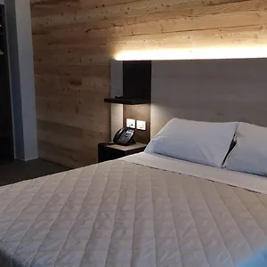 Otel Rusen, Borno